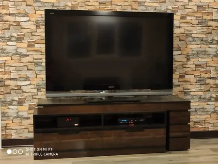 ترانس استابلایزر پرنیک مدل ECO-1000-Full ظرفیت 1000 ولت آمپر