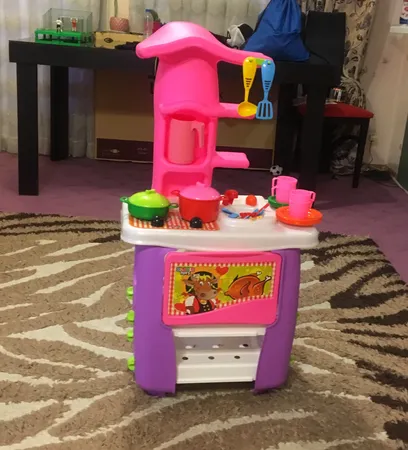 آشپزخانه کودک زرین تویز کد m4