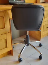 تجریه خرید صندلی اداری لیدوما مدل  L820_TKB