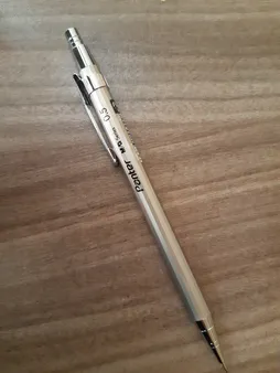 مداد نوکی 0.5 میلی‌متری پنتر مدل M and G کد AMP10174