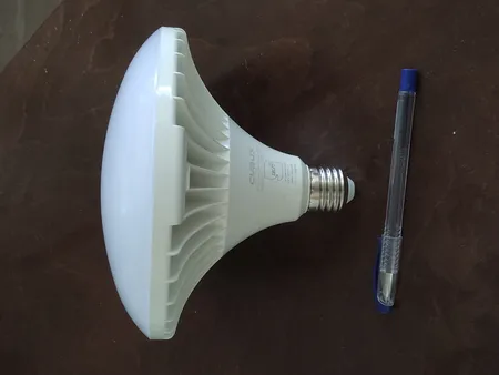 لامپ ال ای دی 50 وات سایروکس مدل سفینه ای