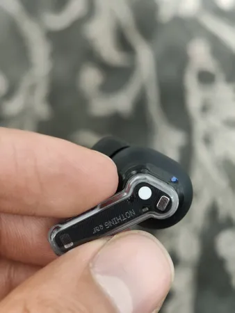 هدفون بلوتوثی ناتینگ مدل Ear