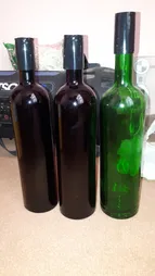 بطری مدل Splus به همراه کاپ سیل و چوب پنبه