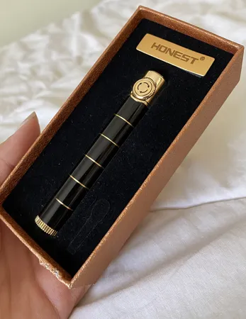 فندک آنست مدل F61