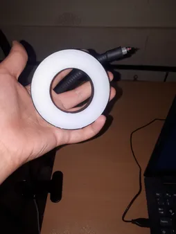 رینگ لایت  مدل y110