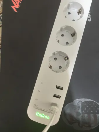 چندراهی برق هادرون مدل P343 مجهز به شارژر 30 وات