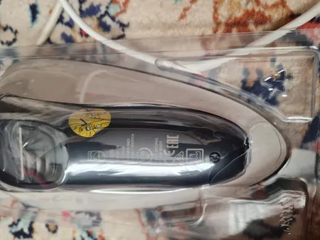 ماشین اصلاح صورت فیلیپس مدل AT890/20