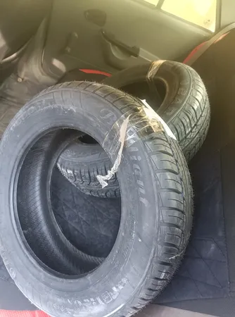 لاستیک خودرو بارز مدل P660 سایز 13 / 65 / 165 میلی‌متر تولید سال 2025 - 1 حلقه