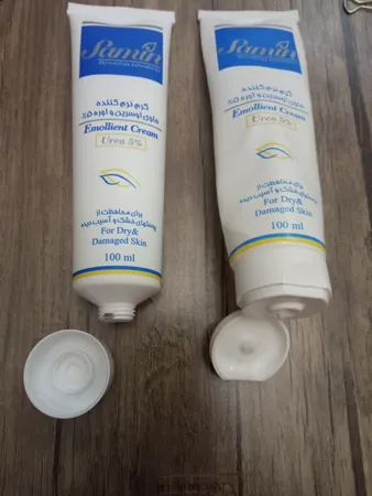 کرم نرم‌کننده اوسرین و اوره 5درصد ثمین مناسب پوست خشک و آسیب‌دیده حجم 100 میلی‌لیتر