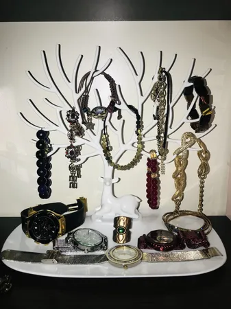 استند جواهرات طرح شاخ گوزن کد 0030