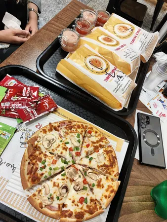 گوشی موبایل شیائومی مدل Poco F5 5G دو سیم کارت ظرفیت 256 گیگابایت و رم 12 گیگابایت - گلوبال