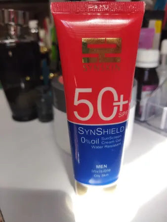 کرم ژل ضدآفتاب ساین اسکین مدل Invsible M، حجم 50 میلی‌لیتر