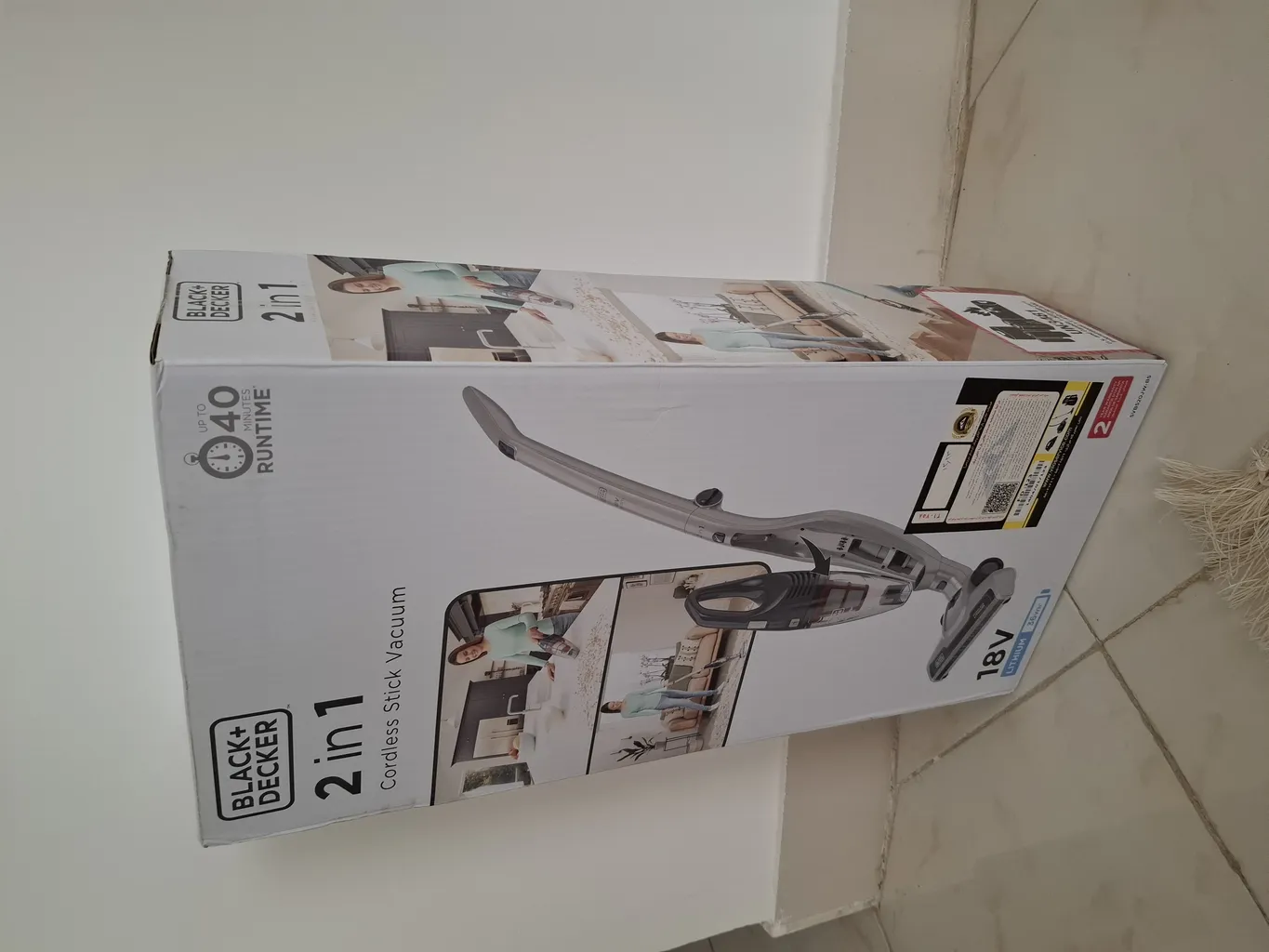 جارو شارژی بلک اند دکر مدل SVB520JW-B5