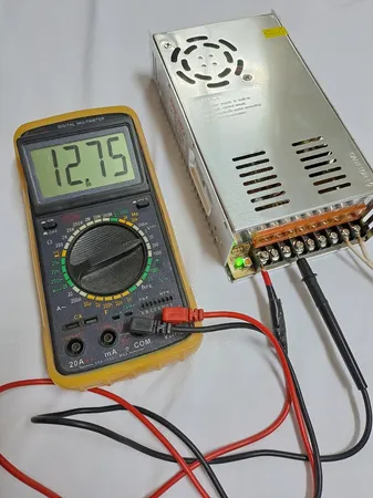 آداپتور سوئیچینگ 12 ولت 30 آمپر فن دار کد 4011