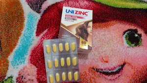 تجریه خرید قرص 15 میلی گرمی یونی زینک  بسته 60 عددی