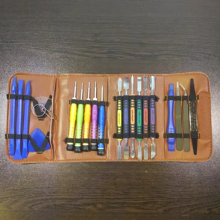 مجموعه ۲۴ عددی ابزار تعمیرات موبایل یاکسون مدل 6126