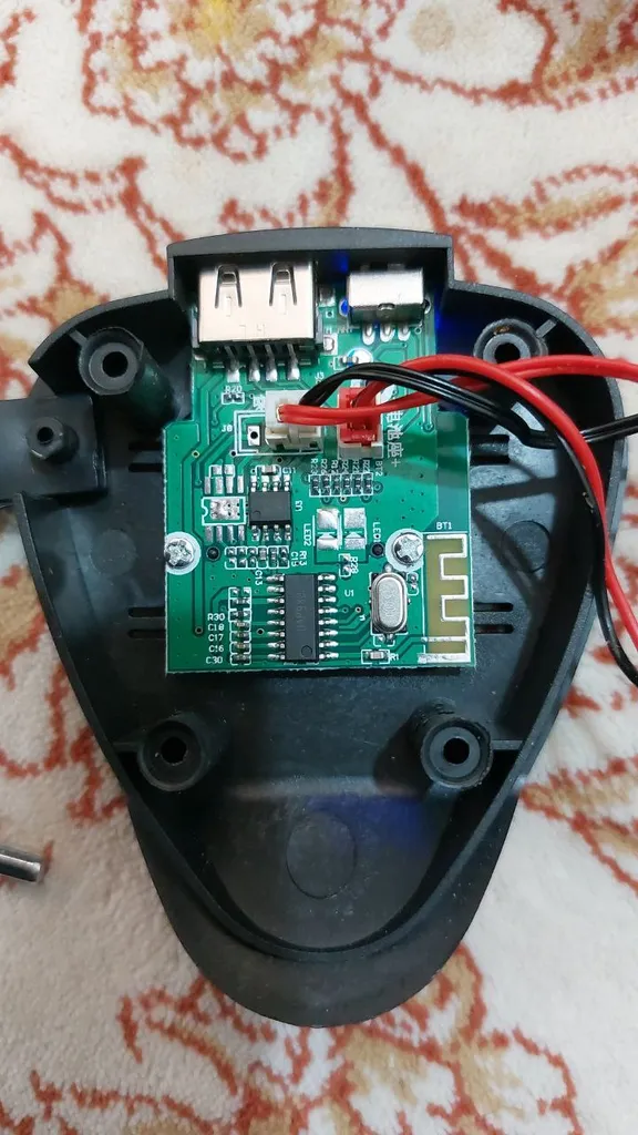 اسپیکر بلوتوثی قابل حمل تی اند جی مدل tg113