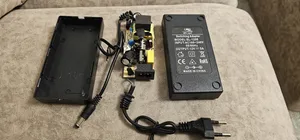 تجریه خرید آداپتور 12 ولت 5 آمپر مدل 1250