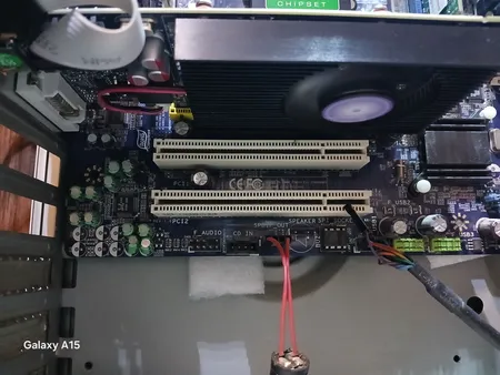 کارت گرافیک توربو چیپ مدل GT610-2GD3-64bit