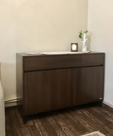 کنسول دکوراسیون مدرن هادیذ مدل کالچو کد HC