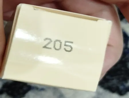 کرم پودر تیوبی مای شماره 205