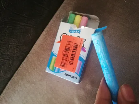 گچ رنگی مانگیو مدل M1 بسته 10 عددی