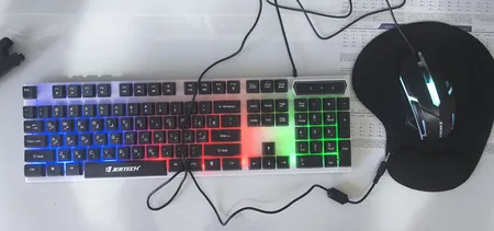 کیبورد و ماوس مخصوص بازی جرتک مدل STARS KM170