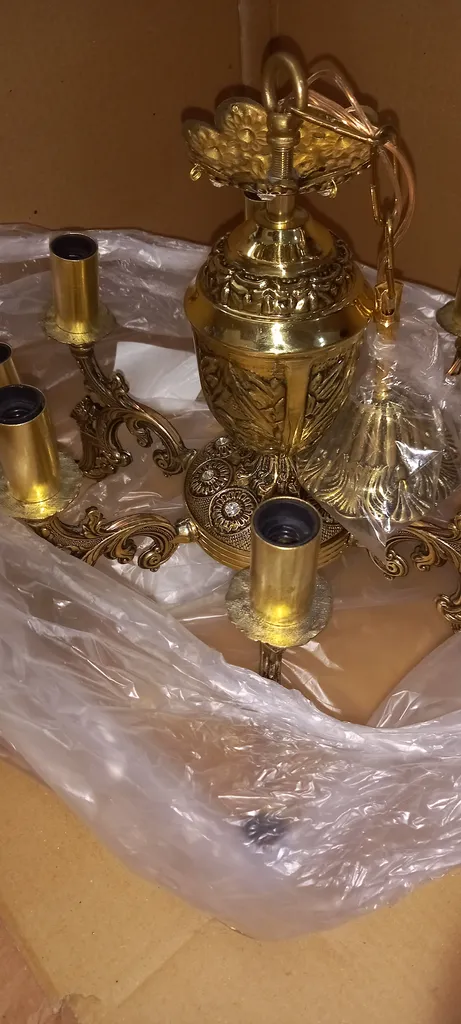 لوستر دوازده شعله چشمه نور کد CA2824/6+6BO