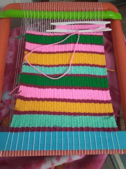 دار بافندگی مدل دارک