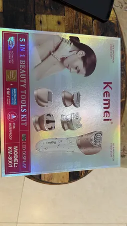 ماشین اصلاح موی بدن، ماساژور و برس پاک‌سازی صورت کیمی مدل KM-8001