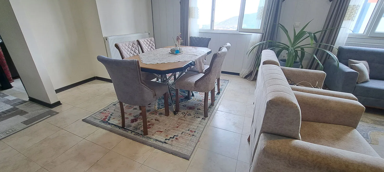 فرش ماشینی مدما مدل فرح کد 351 زمینه کرمی