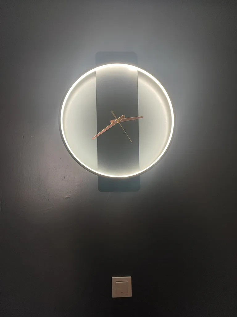 ساعت دیواری مدل ام کی لایتینگ مدل Bclock50