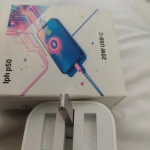 تجریه خرید شارژر دیواری 20 وات مدل iph p50