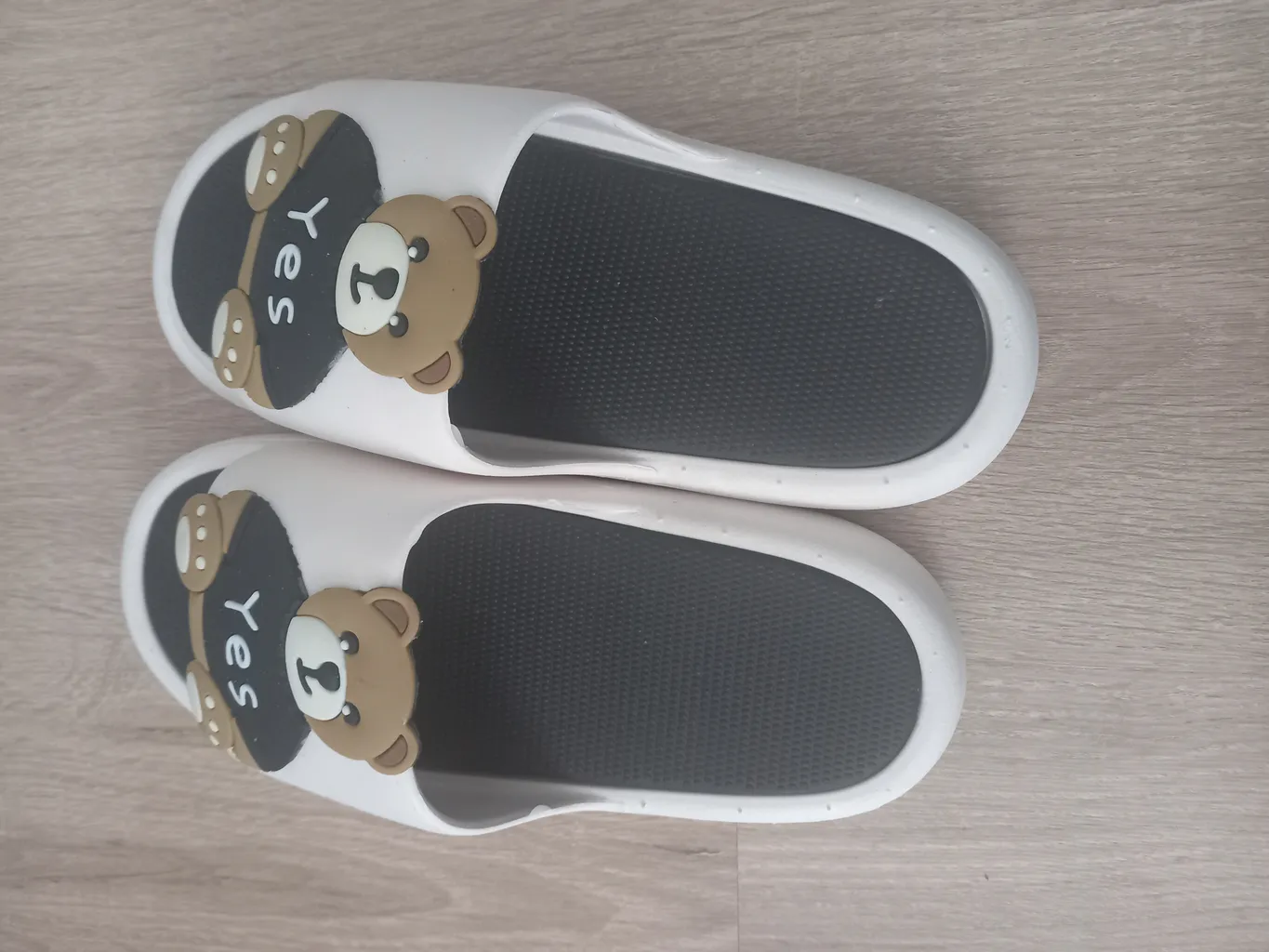 دمپایی زنانه پاپا مدل نیکی کد 1540-BK