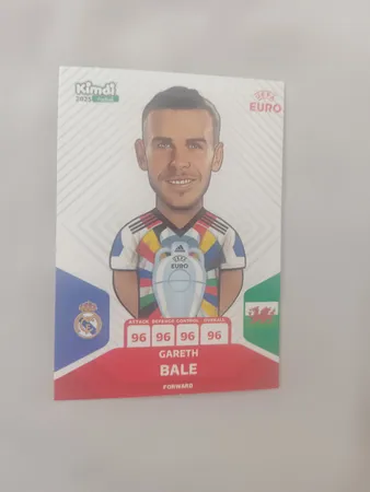 اسباب بازی شانسی کیمدی مدل پرمیوم یورو رونالدو سری 2025