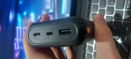 پاوربانک ریمکس مدل RPP-26 ظرفیت 20000 میلی آمپر ساعت