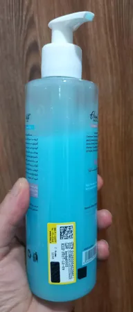 ژل آبرسان دست و صورت گلاما پاکوس مدل WG مناسب برای انواع پوست حجم 200 میلی لیتر