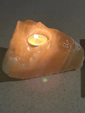 جا شمعی سنگ نمک مدل LT401