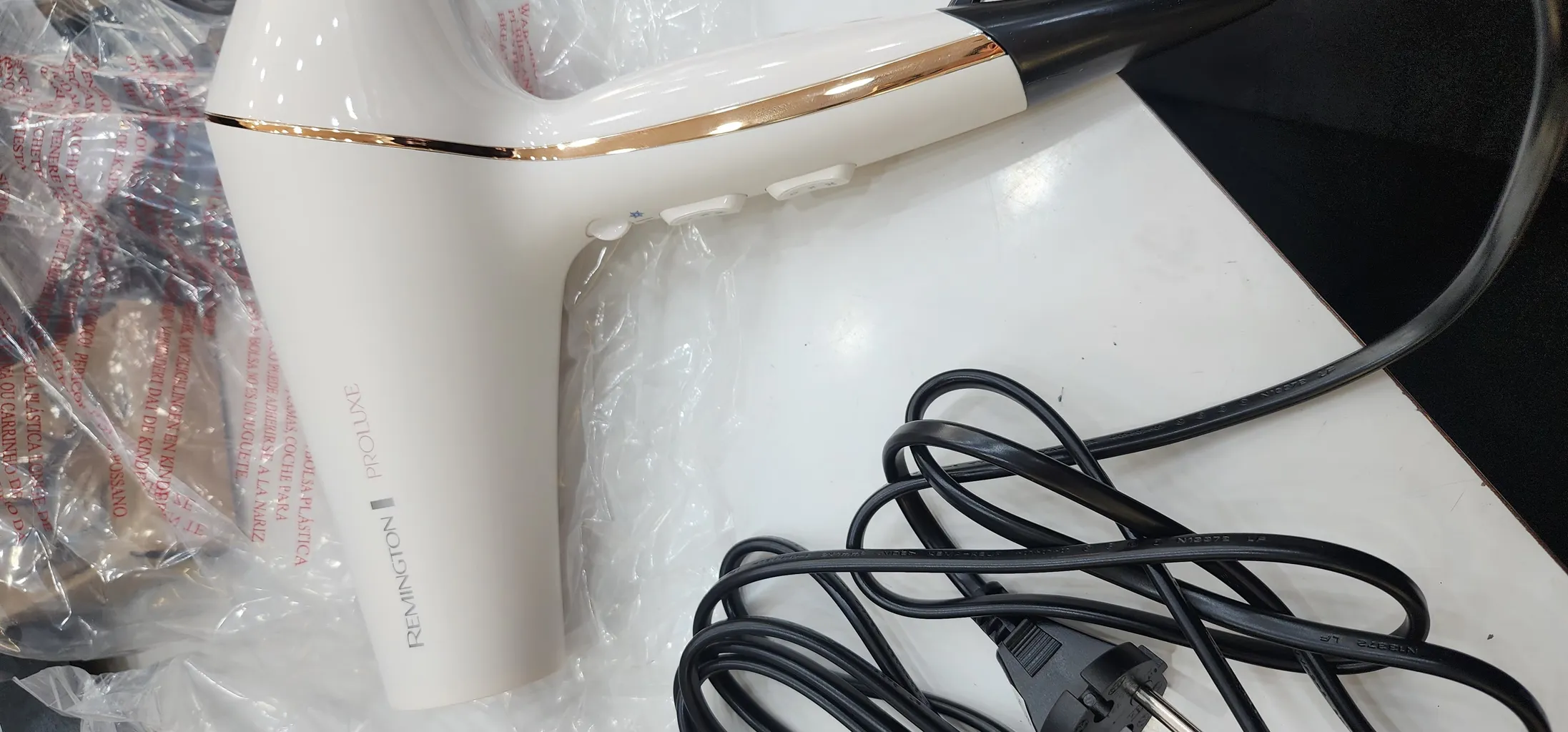 سشوار رمینگتون مدل AC9140