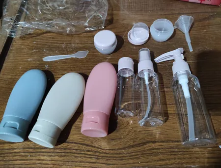 محفظه نگهداری کرم مدل سفری بسته 8 عددی