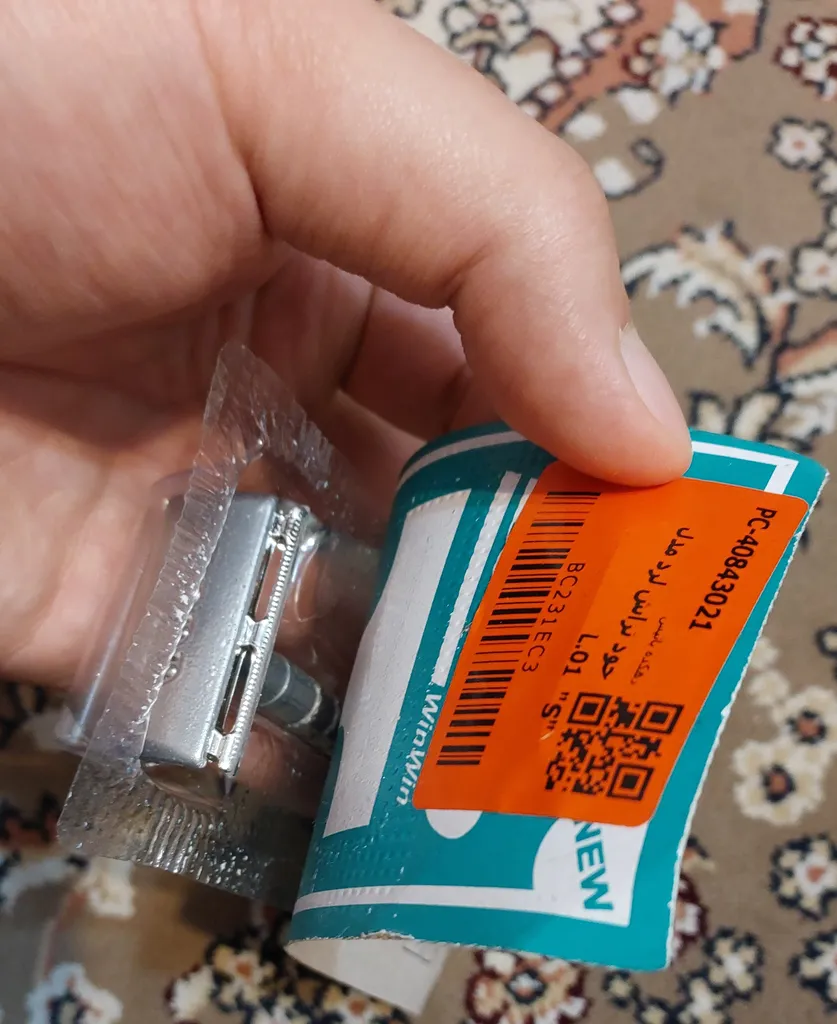 خود تراش لرد مدل L.01