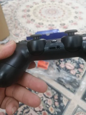 دسته بازی پلی استیشن 4 مدل DUALSHOCK 4 کد O-01