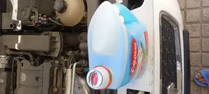 تجریه خرید محلول شیشه‌شوی خودرو کاسپین مدل Non-Smearing حجم 4 لیتر