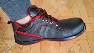 تجریه خرید کفش ایمنی کارینو مدل مون بلاد زیره پی یو