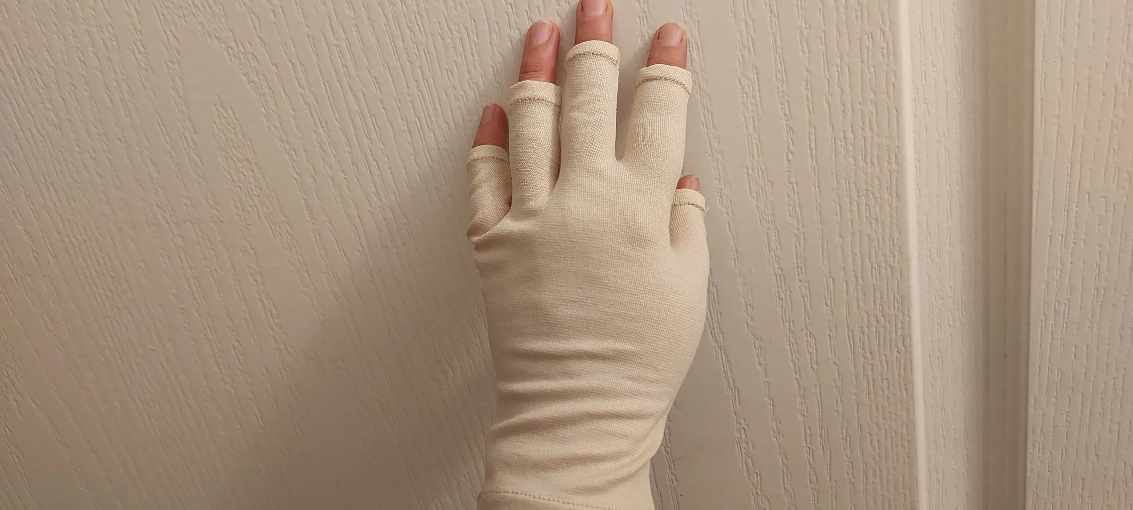 دستکش زنانه مدل نیم انگشت