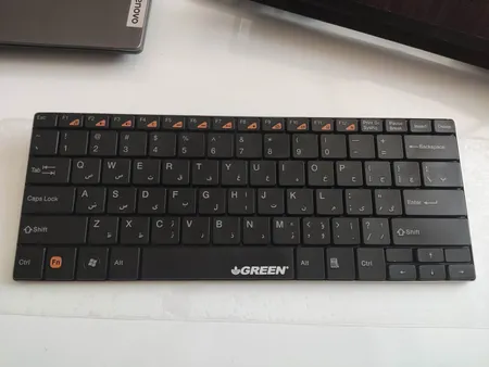 کیبورد بی‌سیم گرین مدل GK-102W با حروف فارسی