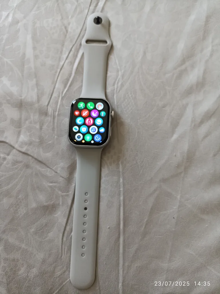 ساعت هوشمند 45 میلی‌متری کیوکویر مدل KW25 MAX series 10 با بند سیلیکونی