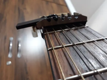 کاپو گیتار هارمونی مدل CP001