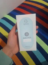 تجریه خرید کرم ضد آفتاب بی‌رنگ استلین، 80 SPF، مدل ultra،  مناسب انواع پوست با حجم 100 میلی لیتر، محافظت‌کننده در برابر اشعه‌های UVA و UVB، مرطوب‌کننده، فاقد پارابن، PA+++، ضد پیری، دارای فرمولاسیون فاقد چربی، با ماندگاری 3 ساعته