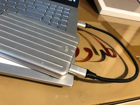 هارد اکسترنال سیلیکون پاور مدل Armor A75 ظرفیت یک ترابایت دارای رابط USB Type-A 3.2